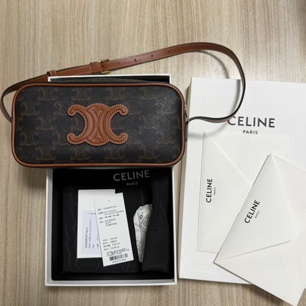 셀린느 카메라백