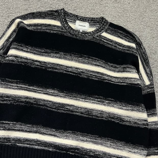 [100] 비바스튜디오 니트