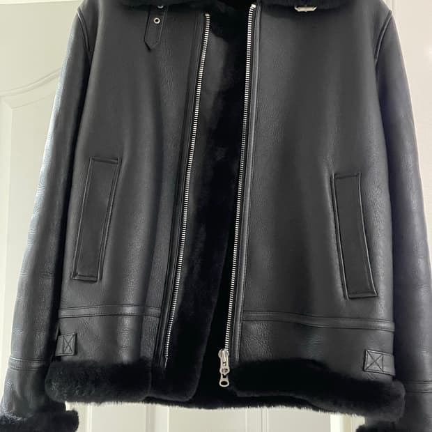 스페로네 리얼레더 무스탕 블랙