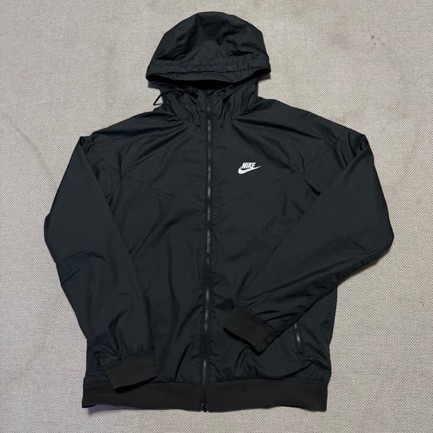 나이키 윈드러너 바람막이