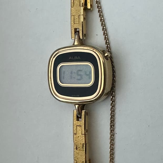 80년대 빈티지 세이코 디지털 시계 vintage seiko alba