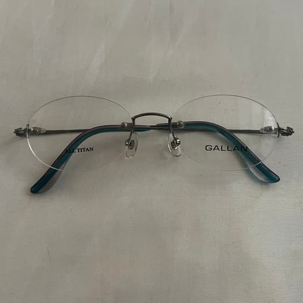 Gallan titan 무테 안경 - 실버블루