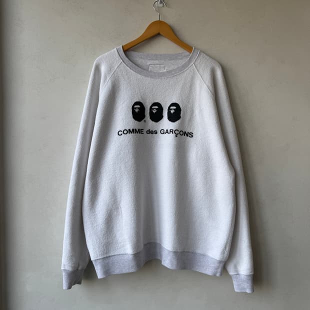 베이프 x CDG 양면 맨투맨