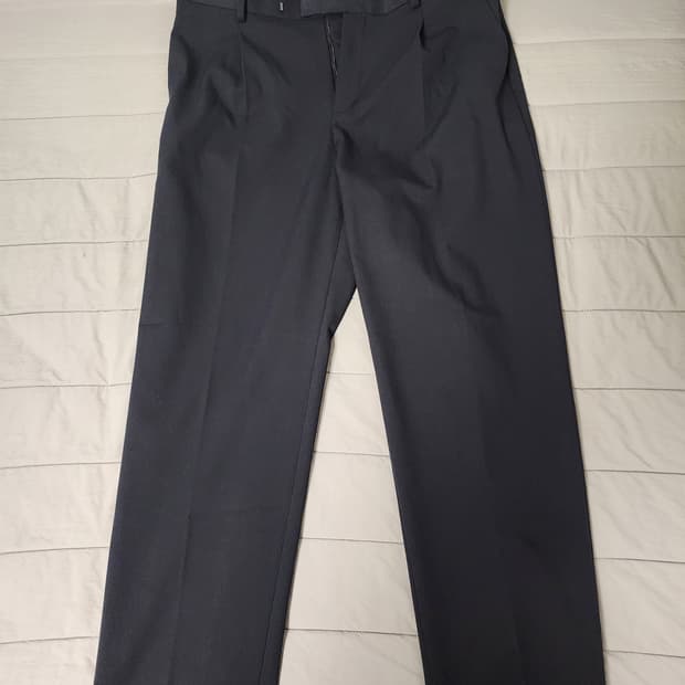 (34)무신사 스탠다드 네이비 슬랙스