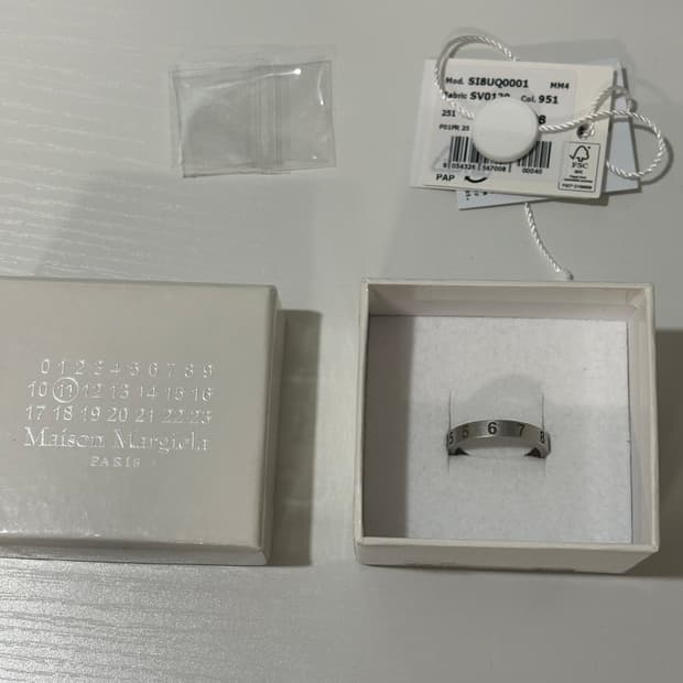 마르지엘라 뉴메리컬 링 8 사이즈