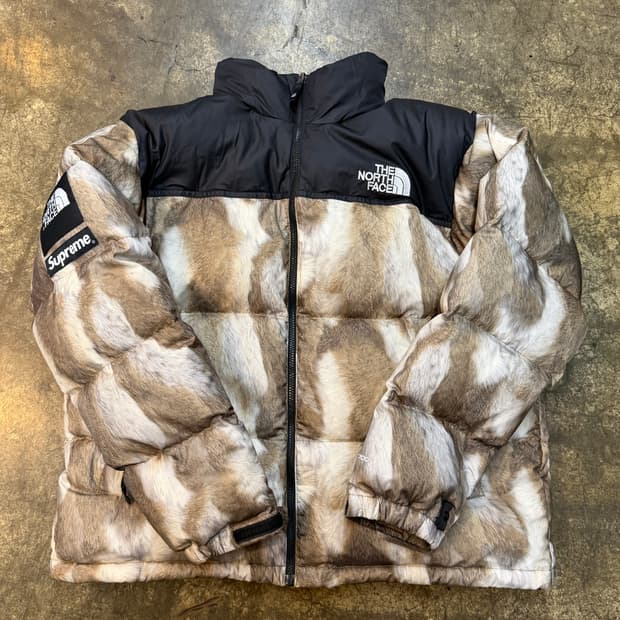 슈프림 노스페이스 퍼눕시 