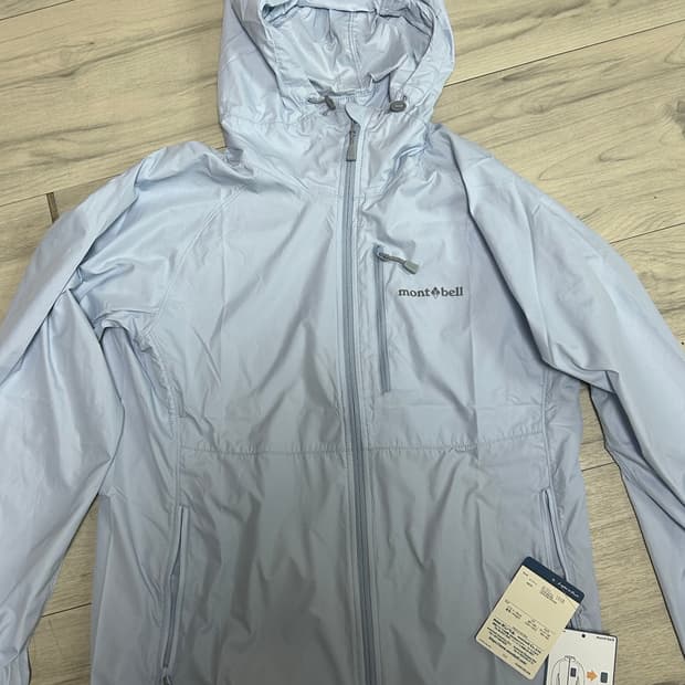 몽벨 바람막이 라이트블루