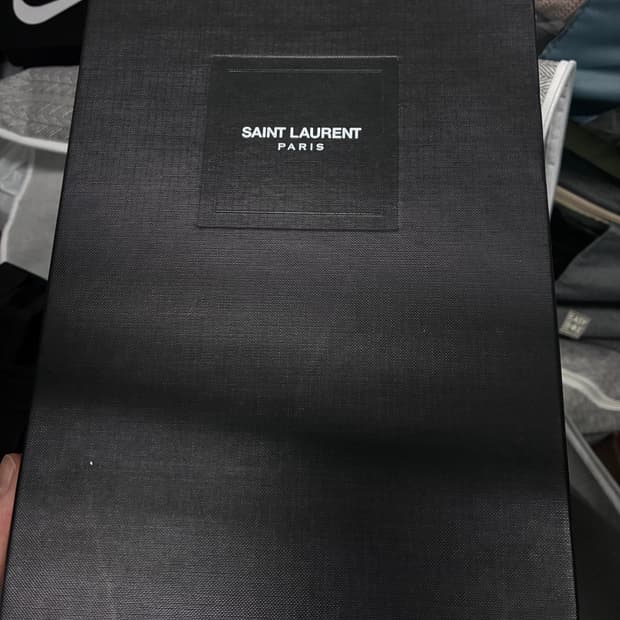 생로랑 클리퍼 레더 더비 슈즈 블랙 43