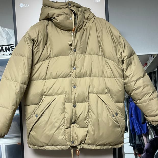 비헤비어 24FW 덕다운파카