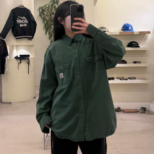 칼하트 그린 투포켓 워크 셔츠 U576