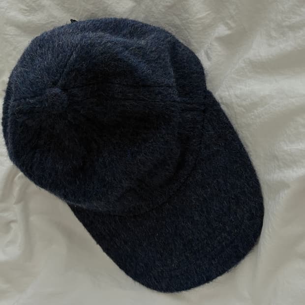 O.c.r.l shaggy cap 모헤어 볼캡