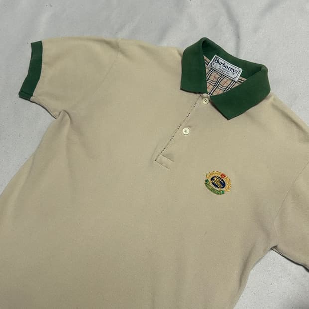 S 버버리 카라 반팔티