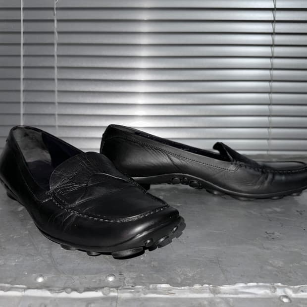 00s 빈티지 프라다 스포츠 로퍼