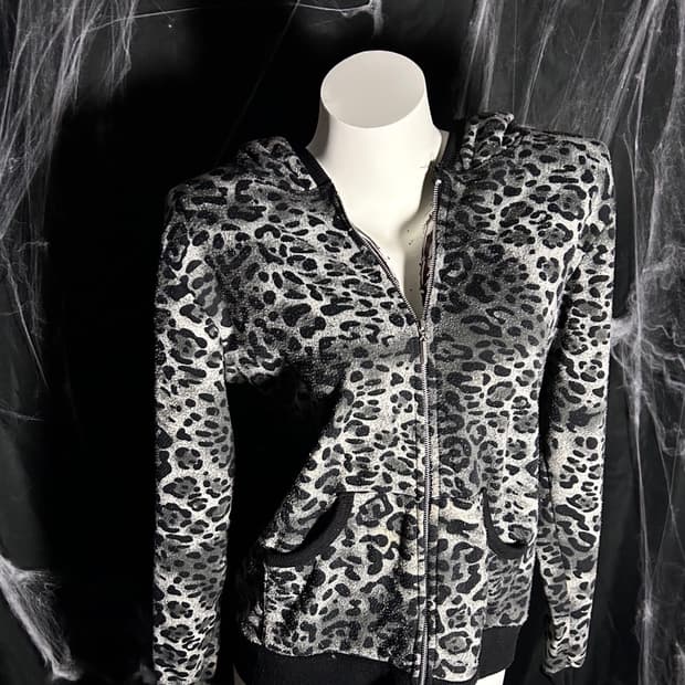 leopard gal hood zip-up