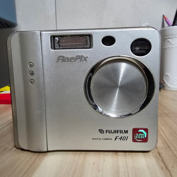후지 파인픽스 F401 빈티지 디지털카메라