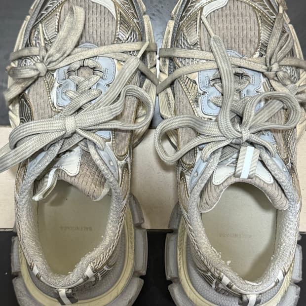 발렌시아가 3XL 스니커즈 라이트 베이지