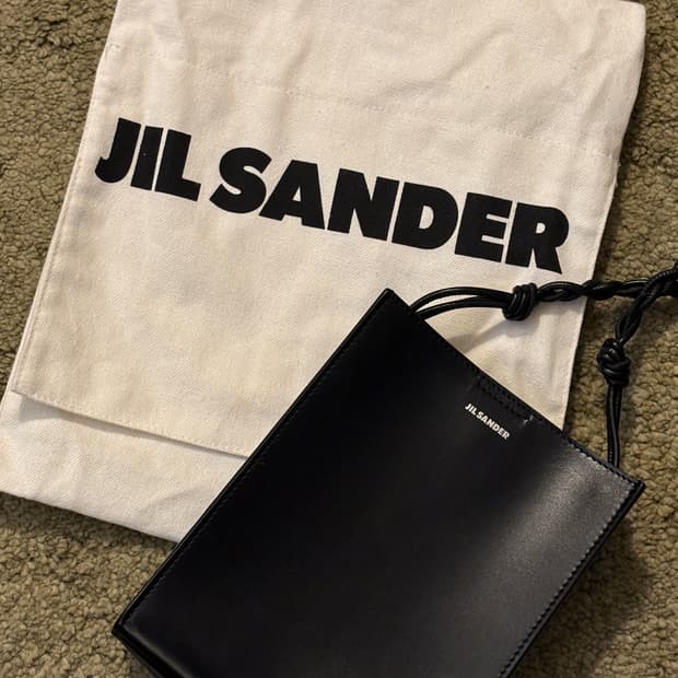 질샌더 JIL SANDER 탱글백 Small (실버 로고)