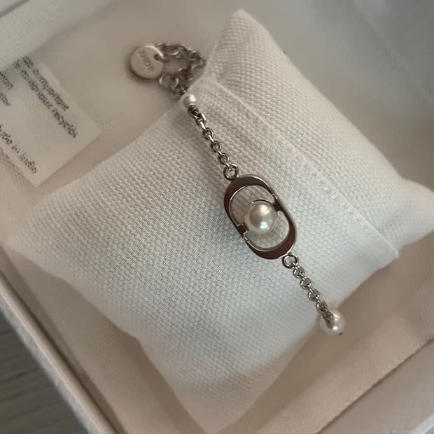 디올 팔찌 (실착 2회)