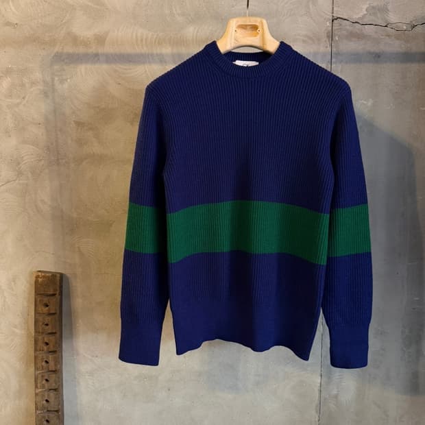 캘빈클라인 니트 100