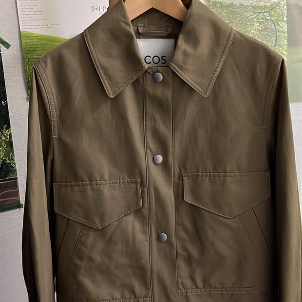 COS 크롭재킷