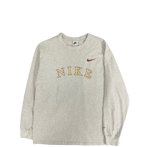 Nike (L)