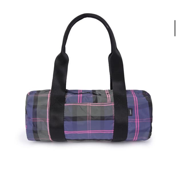 바니쉬 먼트 가방 구해요!!