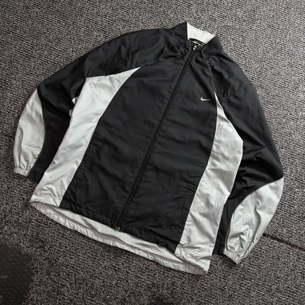 나이키 스우시 러닝 배색 바람막이 자켓 4093