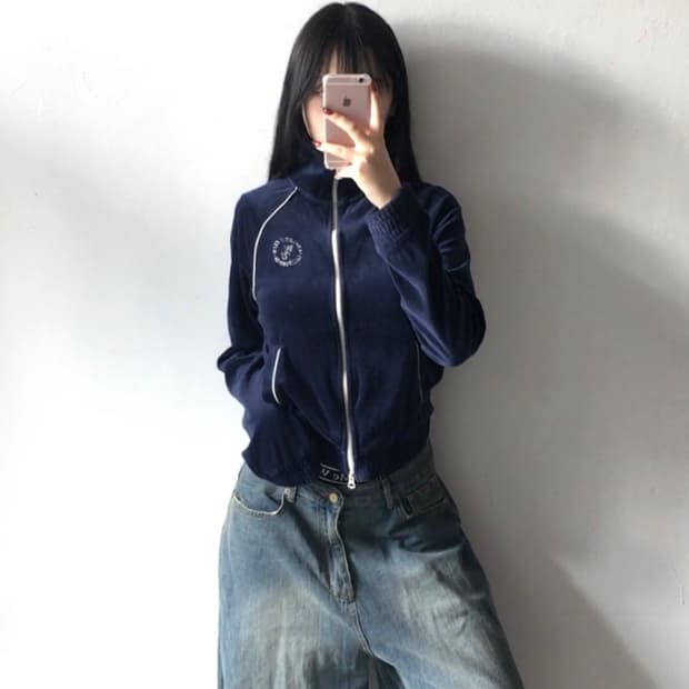 후아유 벨벳 집업