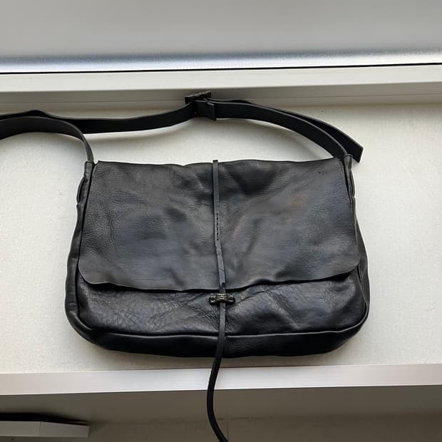 레베오니메이커 레더 크로스백 OH02