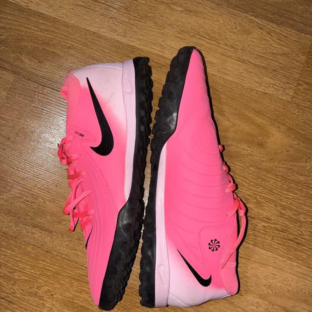 나이키 팬텀루나 2 아카데미 핑크 270