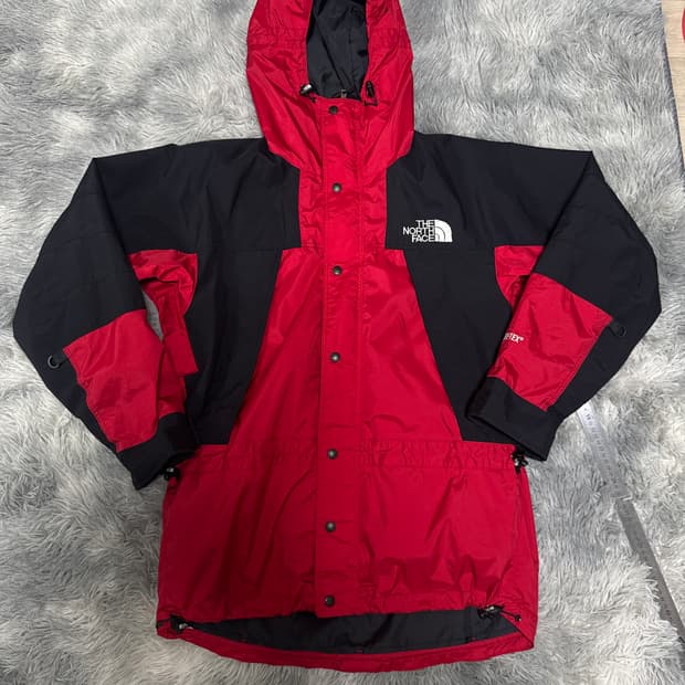 노스페이스 고어텍스 바람막이 남성 L사이즈