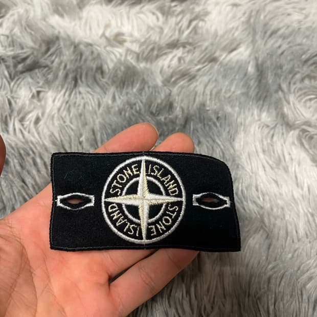 스톤아일랜드 화이트 와펜