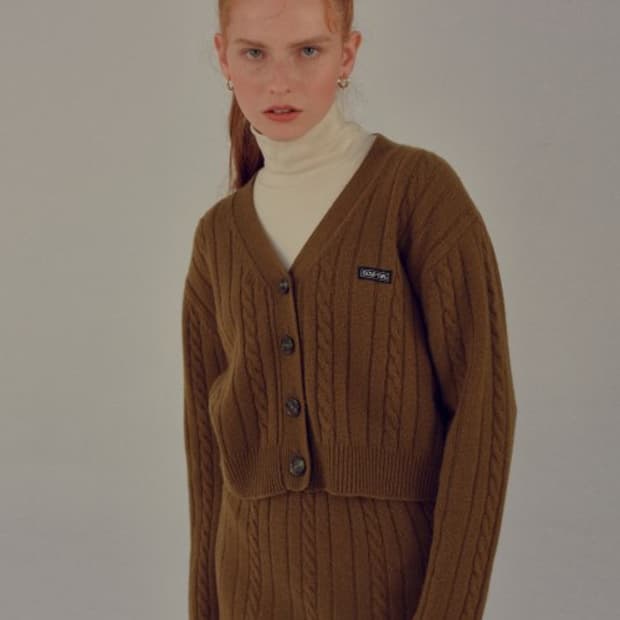 스컬프터 카키브라운 니트 스커트 셋업