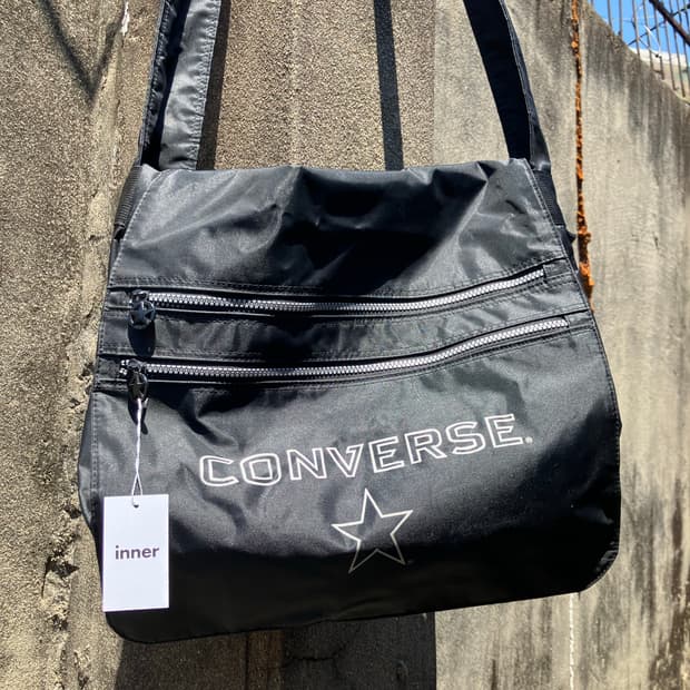 Converse 블랙 나일론 메신저백