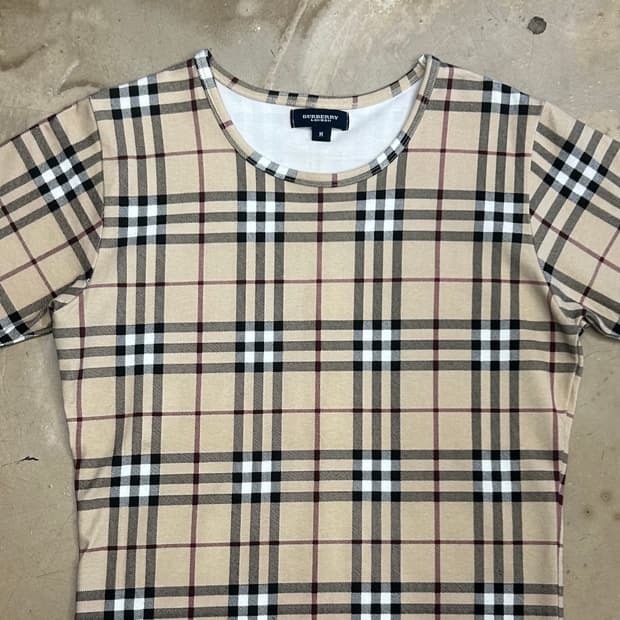 M 버버리 노바체크 여성용 반팔 티셔츠