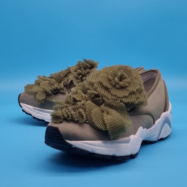 슈콤마보니 플라워밤 여성슬립온 235