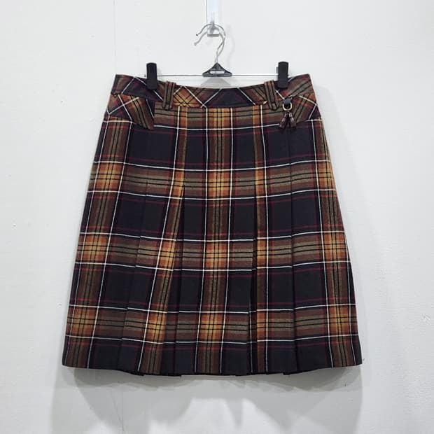 [26] BCBG 울100% 체크 플리츠 스커트 67사이즈 (26인치)