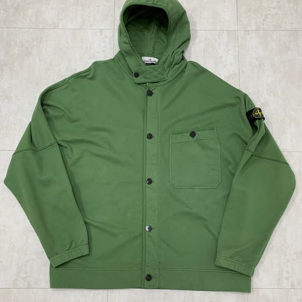 스톤아일랜드 스웻후드셔켓 #737