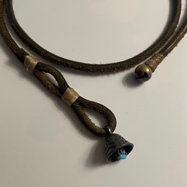 캐피탈 홀리벨 터키석 펜던트 목걸이