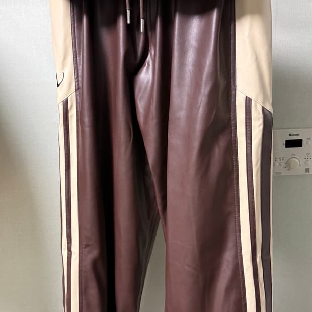 새상품/널디 유광 팬츠 바지 XL