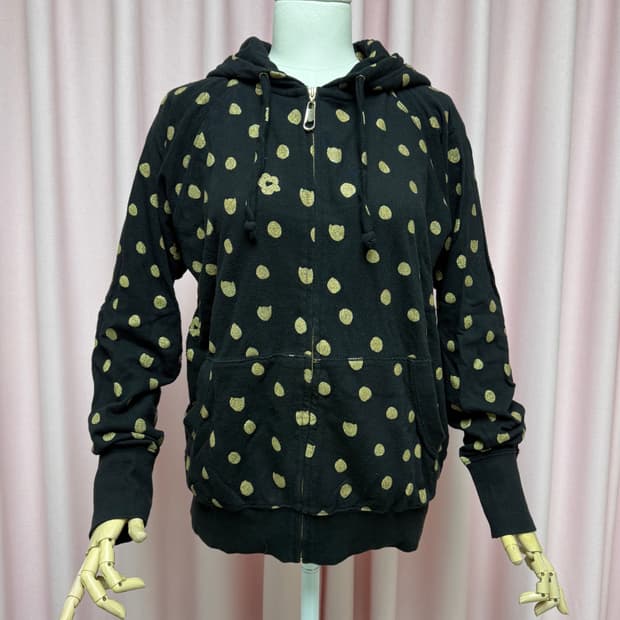 츠모리 치사토 골드 캣 도트 후드 집업