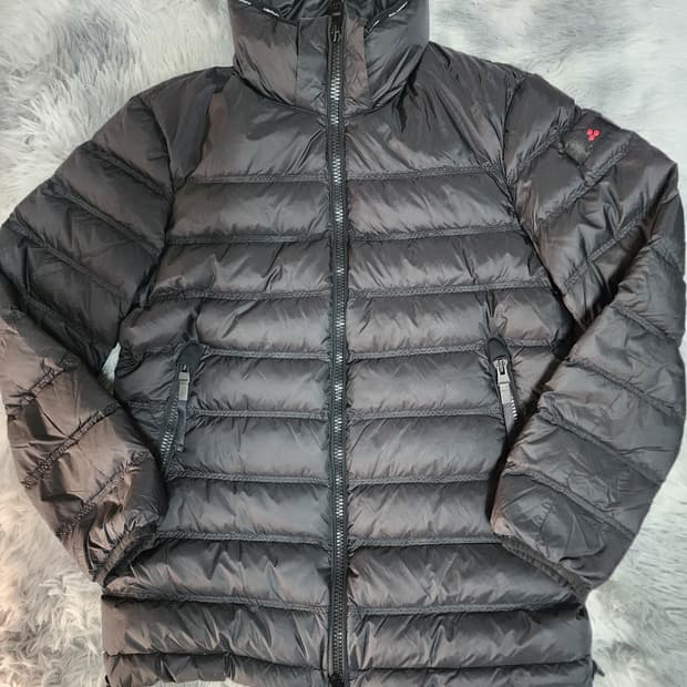 페트레이 구스 패딩  블랙