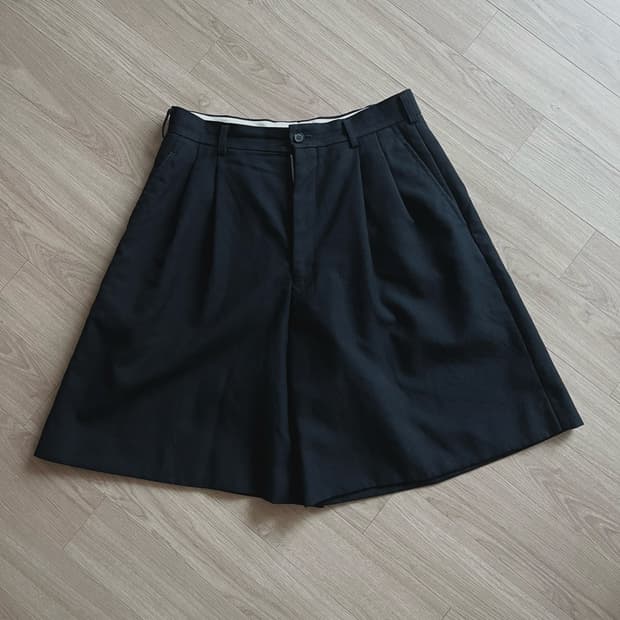 꼼데가르송 옴므 플러스 버뮤다 하프팬츠