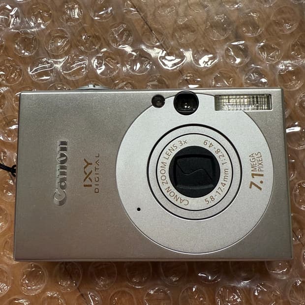 캐논 IXUS 70 (IXY 10)