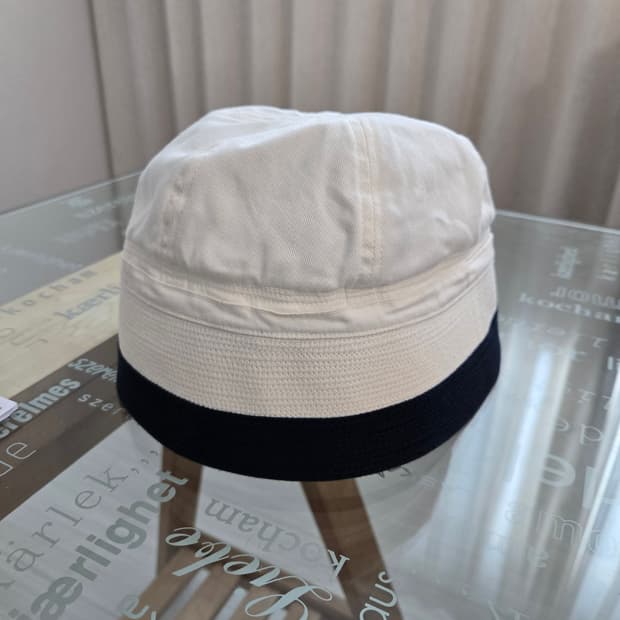 At Last & Co 부처프로덕츠 버킷햇