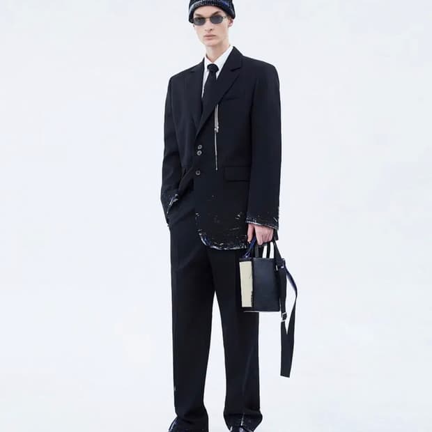 아더에러 스플래쉬 슬랙스 느와르 A3