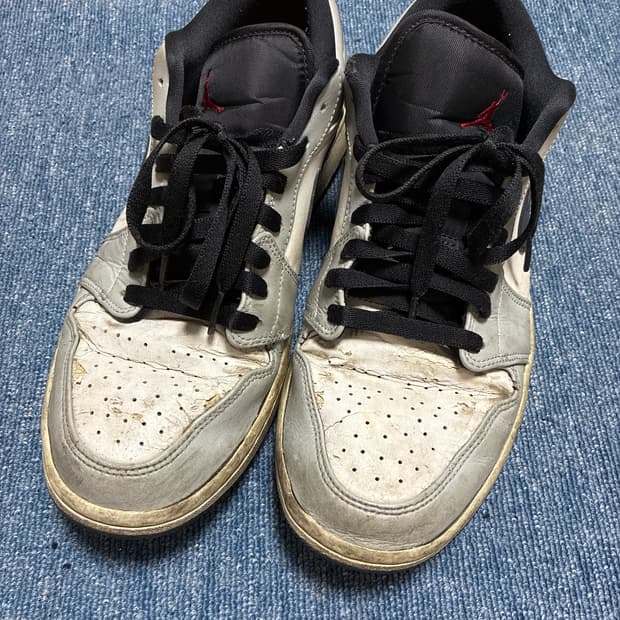 Nike 조던1로우 울프그레이