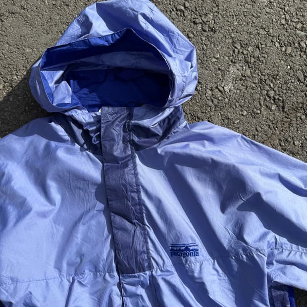 Patagonia 바람막이 B132