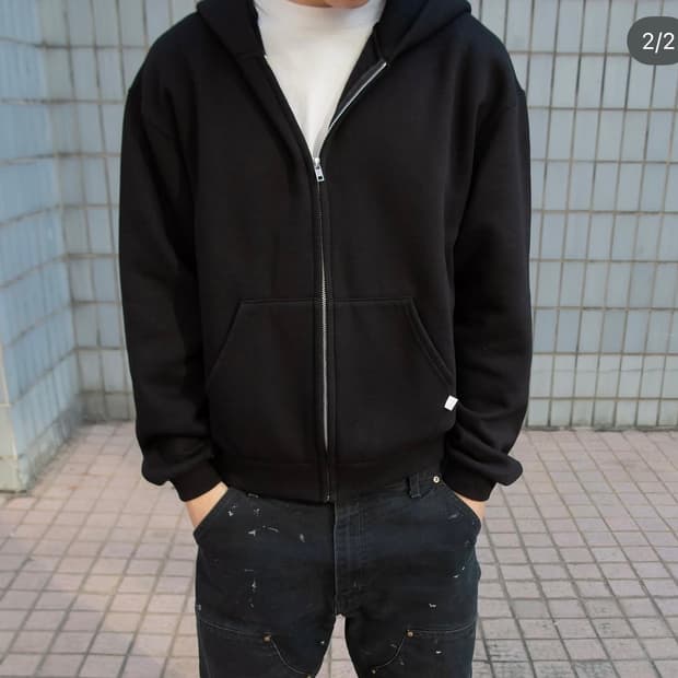 77c 클라우드 후드집업 블랙 L사이즈 삽니다