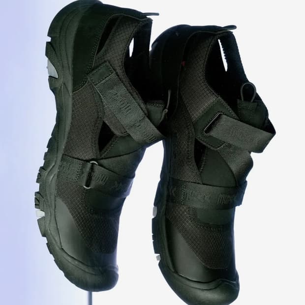 야세 yase 트래킹 샌들 블랙 230